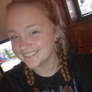 Meet your Posher, Kylee